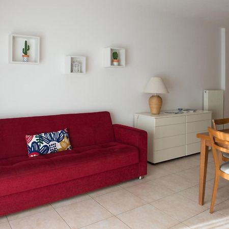 Appartamento Peler13 Con Balcone E Parcheggio Riva del Garda Bagian luar foto